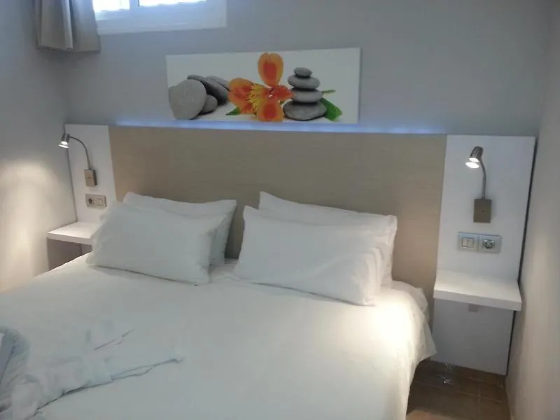 Eo Apartamentos Las Rosas Playa del Ingles  3*, Playa del Ingles (Gran Canaria) Spain